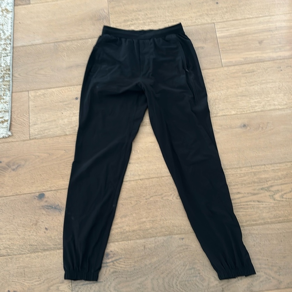 Men’s XS lululemon joggers black
